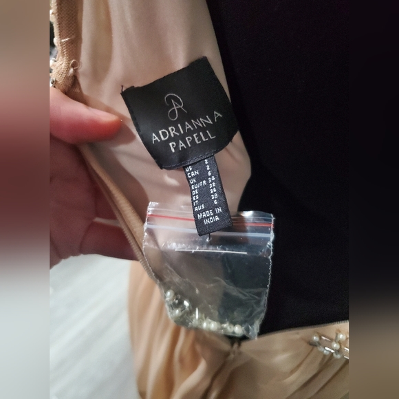 Adrianna Papell Creme Pearl Beaded Maxi Dress Sz 2 New with tags - Picture 11 of 11